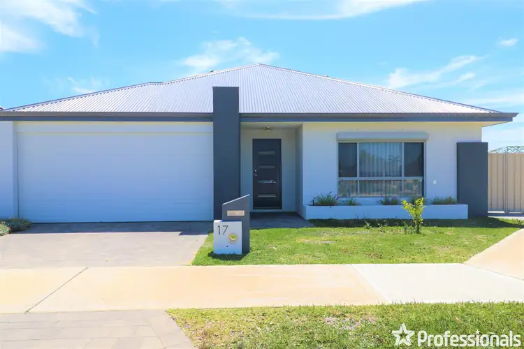 Main view of Homely house listing, 17 Waddington Loop, Haynes WA 6112