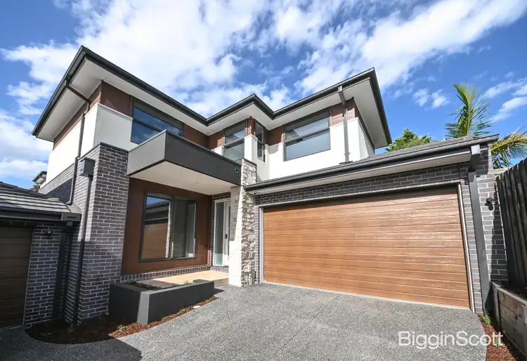 2/25 Tiller Street, Burwood East VIC 3151