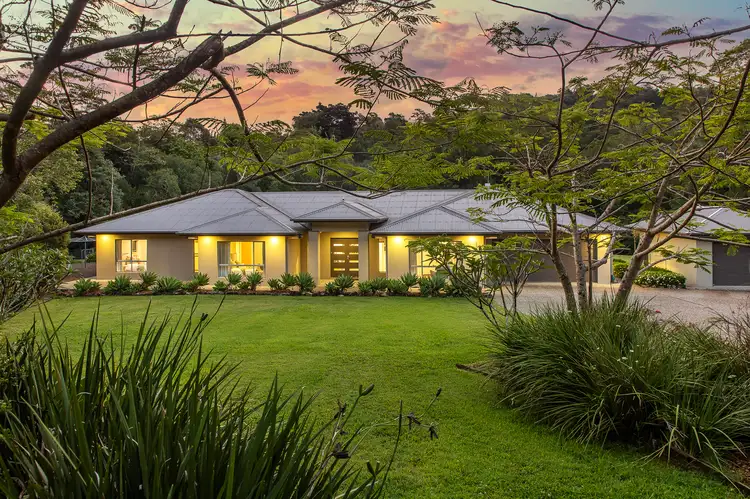 23 Whispering Gum Avenue