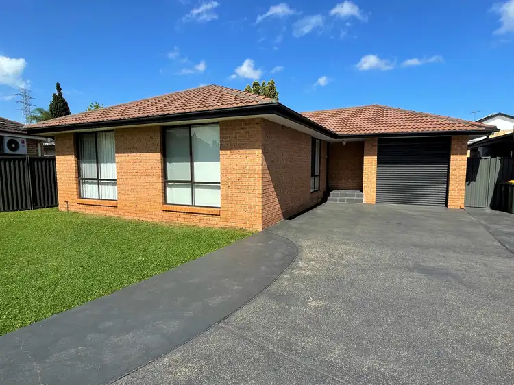 2 Flack Close, Edensor Park NSW 2176