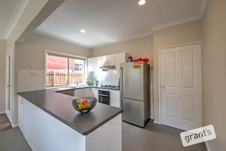 Second view of Homely house listing, 9/12 Grant Close, Berwick VIC 3806