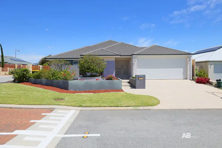60 Liriope Parkway, Sinagra WA 6065