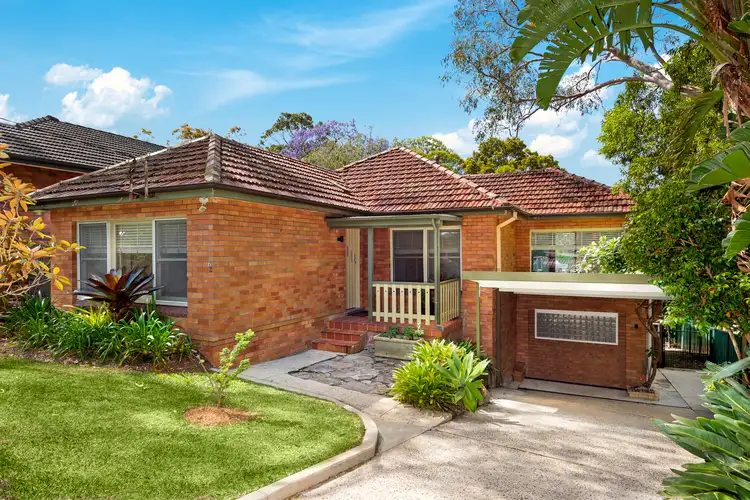 6 Lansdowne Parade, Oatley NSW 2223