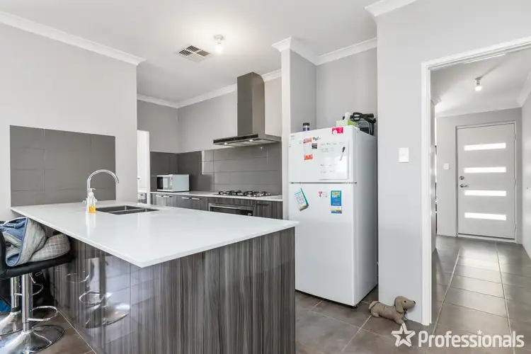 Second view of Homely house listing, 10 Nitid Road, Baldivis WA 6171