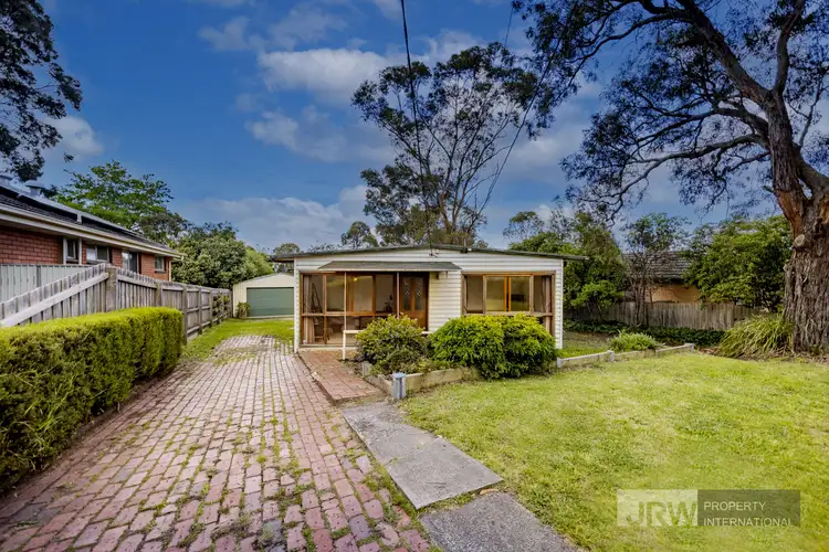 21 Taronga Crescent, Croydon VIC 3136