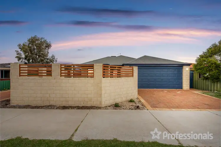 52 Field Street, Morley WA 6062