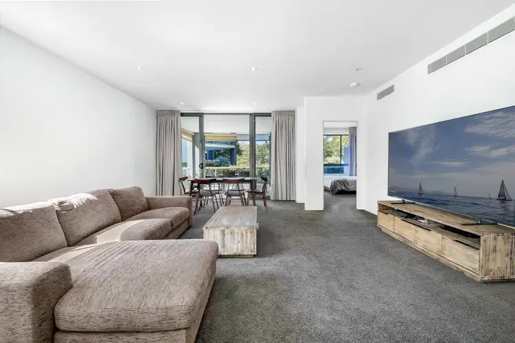 711/3 Pendraat Parade, Hope Island QLD 4212