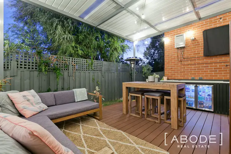 53 Coleman Crescent, Melville WA 6156