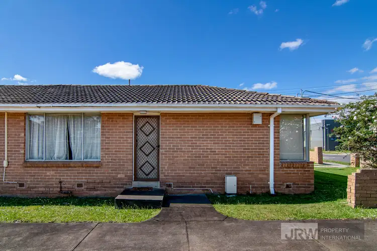1/16 Clive Street, Springvale VIC 3171