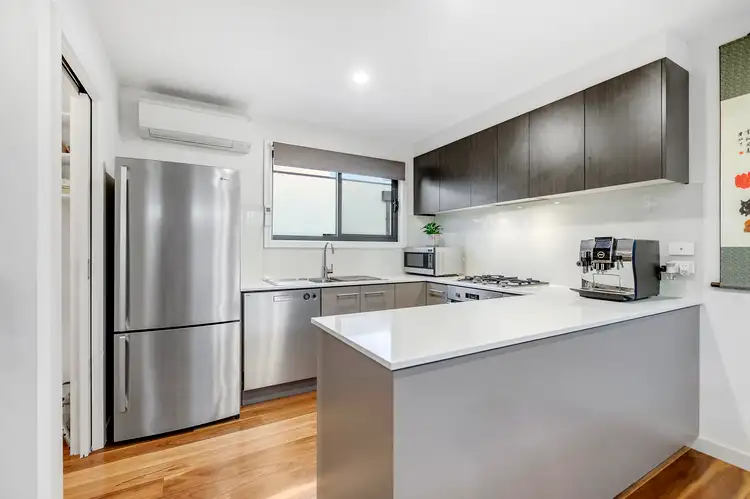 Fourth view of Homely townhouse listing, 2/204 Nepean Highway, Seaford VIC 3198