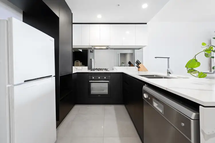 Fourth view of Homely unit listing, 5604/5 Harbour Side Court, Biggera Waters QLD 4216