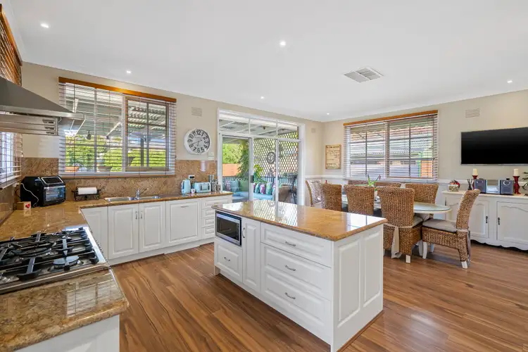 37 Linda Crescent, Ferntree Gully VIC 3156
