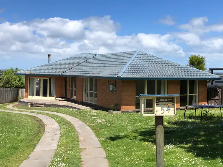 54 Welshpool Rd, Toora VIC 3962