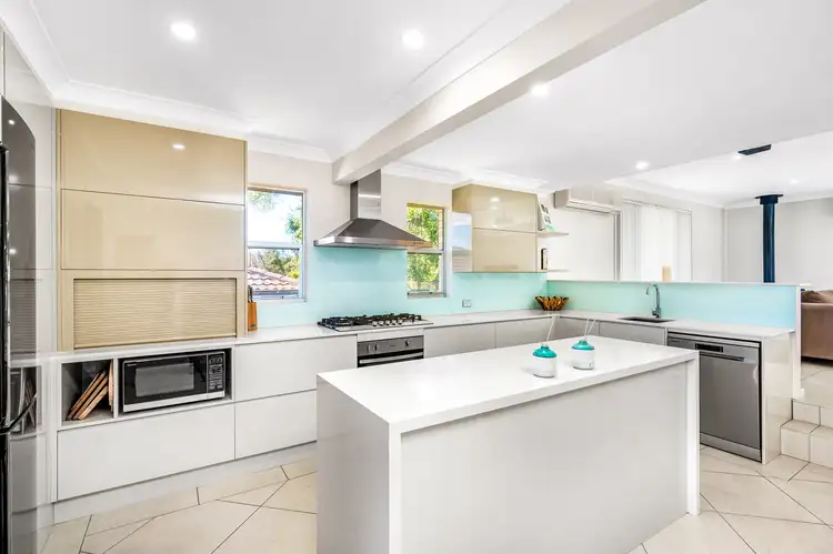 Second view of Homely house listing, 10 Ainsdale Close, Jewells NSW 2280