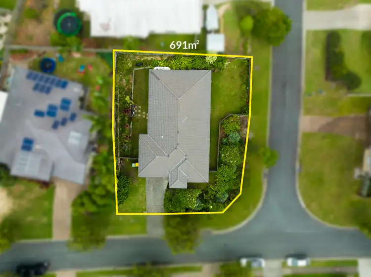 2 Earleham Court, Pimpama QLD 4209