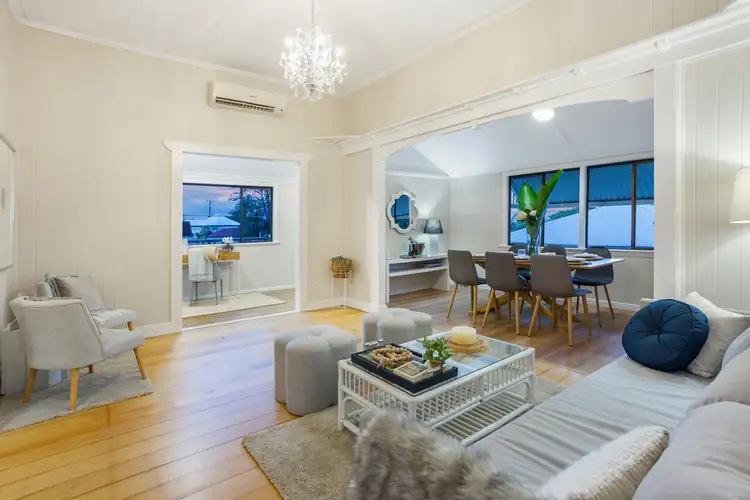 33 Queen Street, Newtown QLD 4305