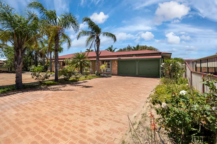 66 Hall Road, Waggrakine WA 6530