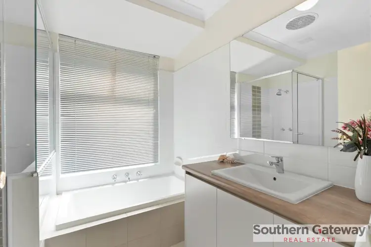 20B Denning Court, Seville Grove WA 6112