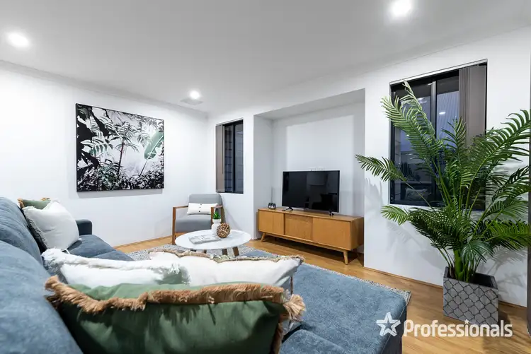 Sixth view of Homely house listing, 14 Hookstone Drive, Landsdale WA 6065