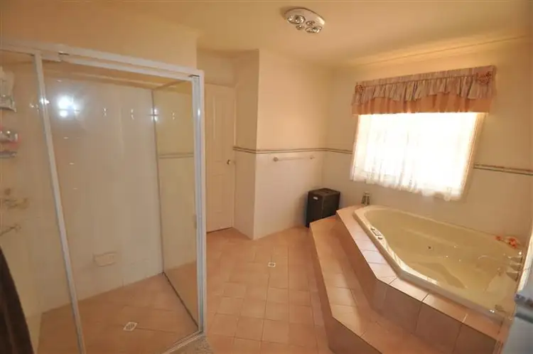 Fourth view of Homely house listing, 3 Melaleuca Ct, Roxby Downs SA 5725