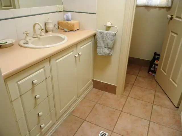 Fifth view of Homely house listing, 3 Melaleuca Ct, Roxby Downs SA 5725
