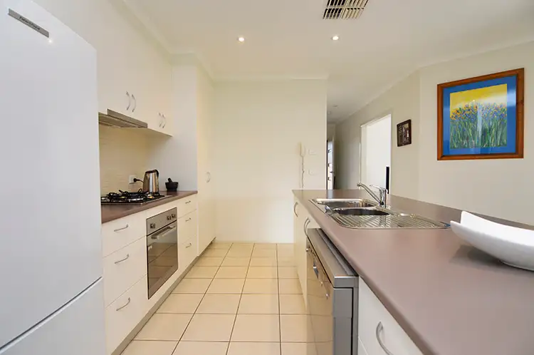 Second view of Homely house listing, 4 Lavender Rise, Red Cliffs VIC 3496