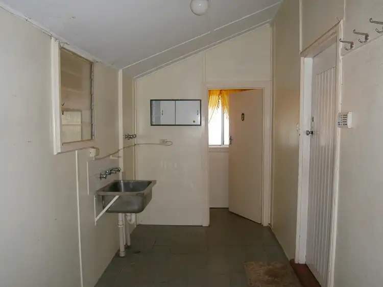 Sixth view of Homely house listing, 5 Heming Street, Waikerie SA 5330