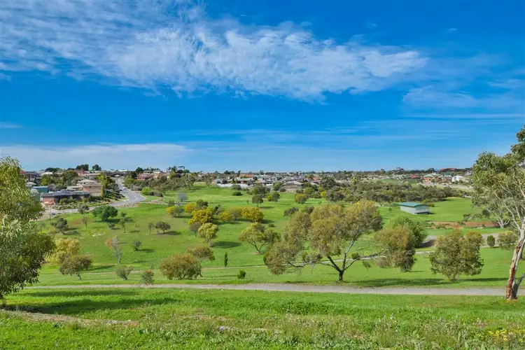 1a Opala Court, Hallett Cove SA 5158