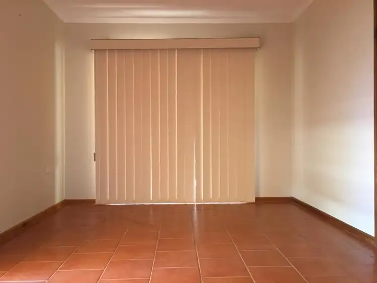 Seventh view of Homely house listing, 10 Hamilton Court, Roxby Downs SA 5725