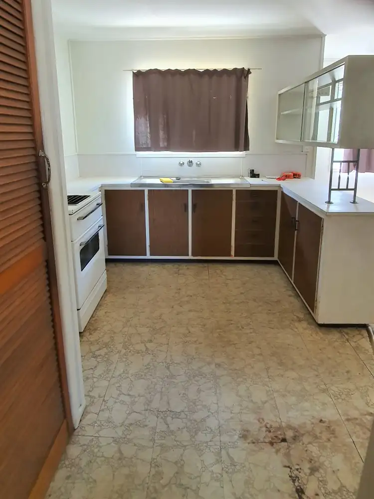 Fifth view of Homely house listing, 1 Preston Street, Slade Point QLD 4740