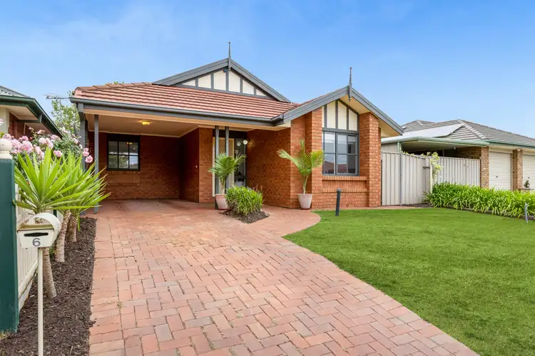 6 Dotterel Place, Seaford Rise SA 5169