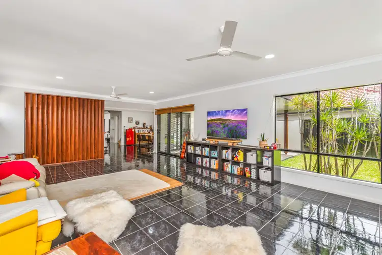 Sixth view of Homely house listing, 8 Villanova Avenue, Oxenford QLD 4210