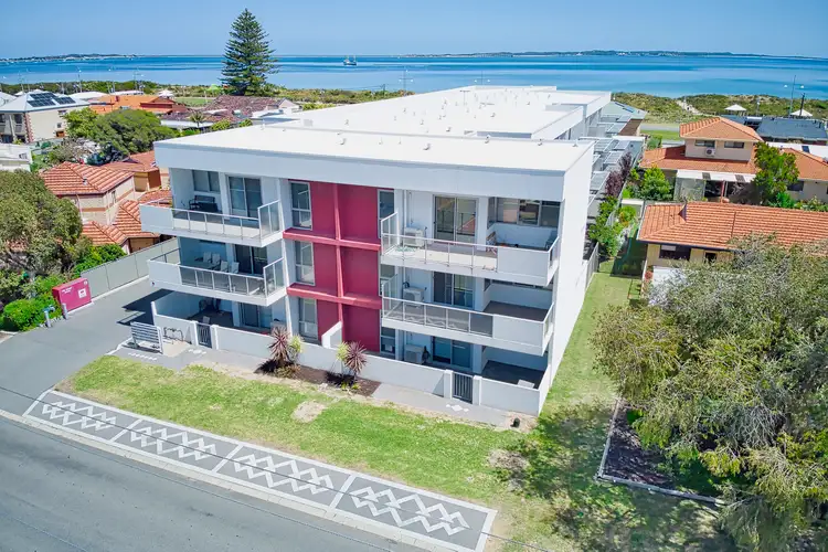 20/102 Kent St, Rockingham WA 6168