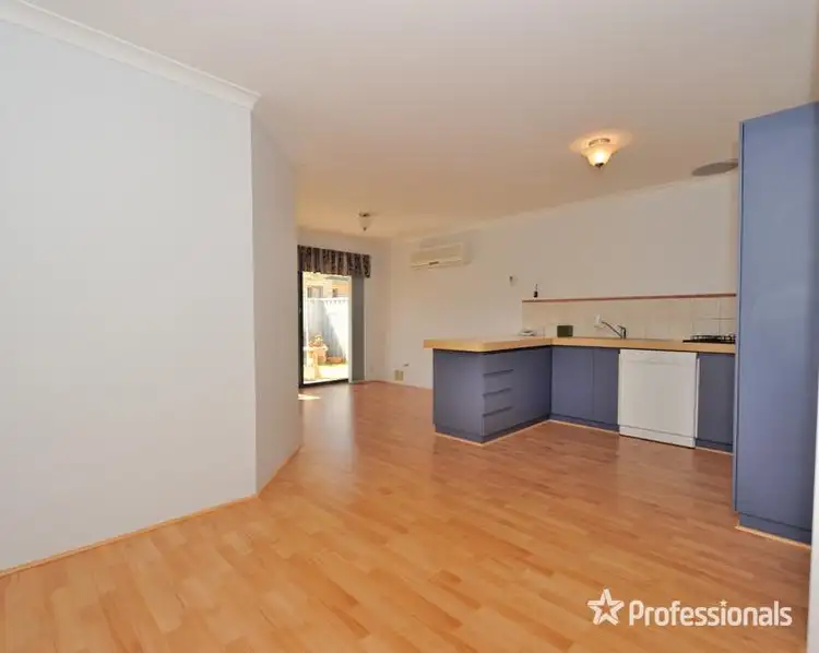 Third view of Homely unit listing, 4/92 Oakwood Crescent, Waikiki WA 6169