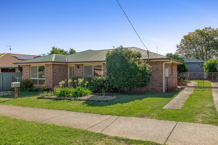 15 Erin Street, Wilsonton QLD 4350