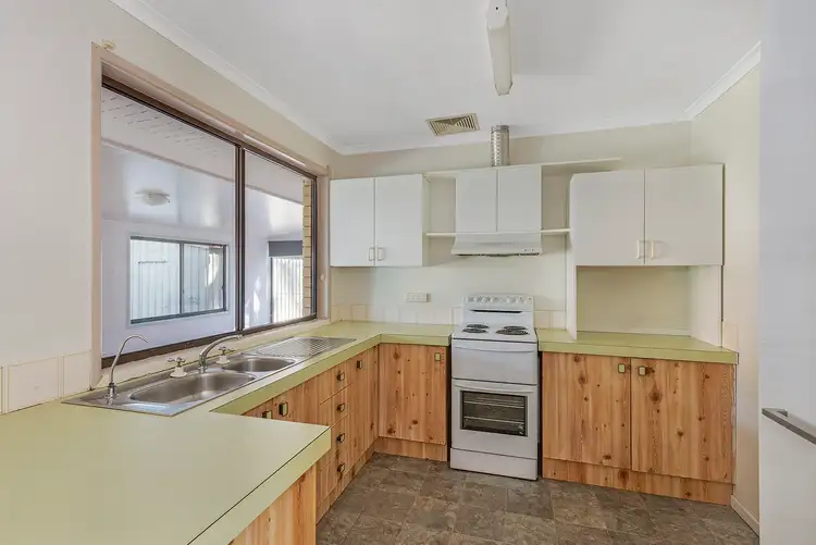 Second view of Homely house listing, 19 Oakview Court, Kallangur QLD 4503