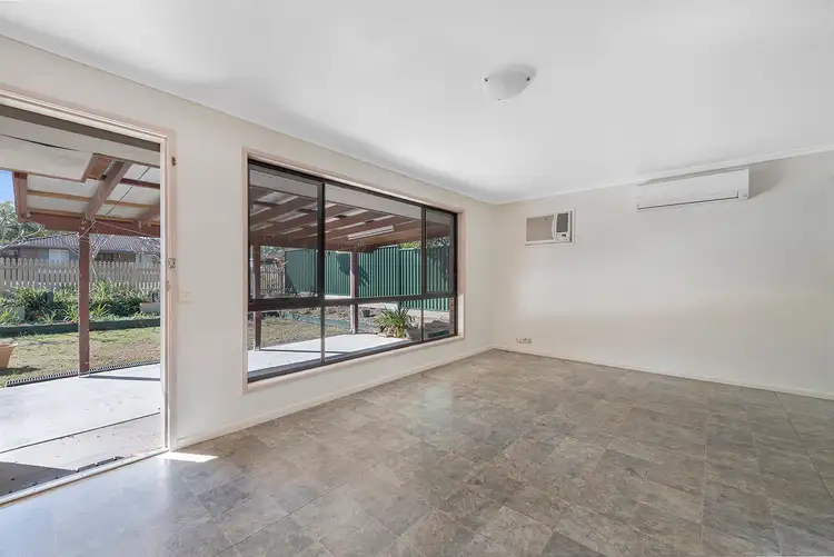 Fourth view of Homely house listing, 19 Oakview Court, Kallangur QLD 4503