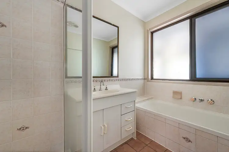 Seventh view of Homely house listing, 19 Oakview Court, Kallangur QLD 4503