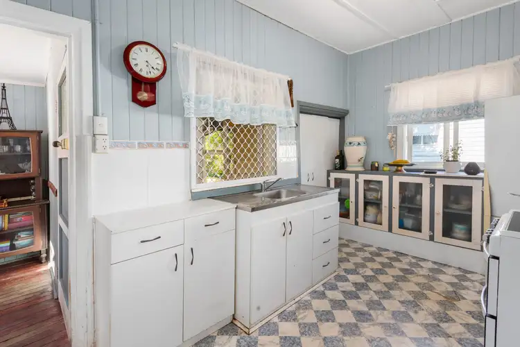 Fifth view of Homely house listing, 8 Tiger Street, Sadliers Crossing QLD 4305