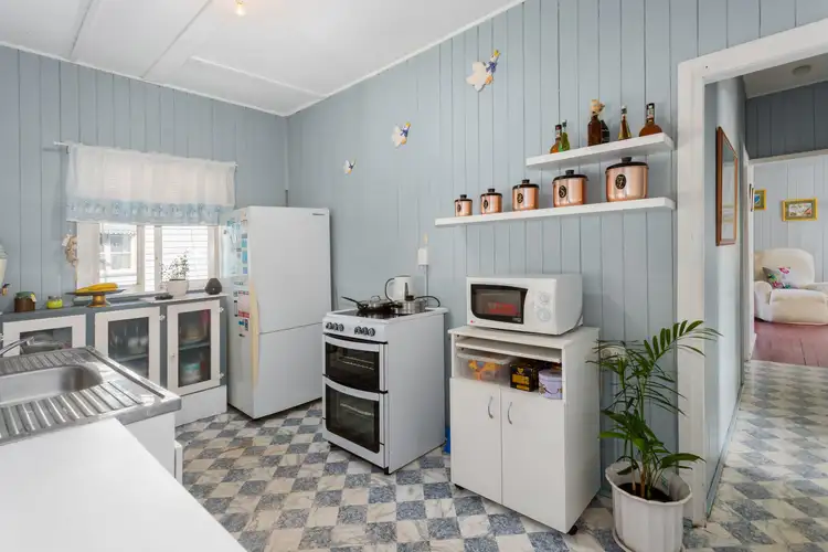 Sixth view of Homely house listing, 8 Tiger Street, Sadliers Crossing QLD 4305