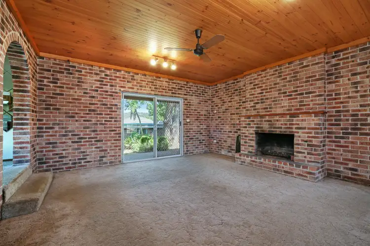 Second view of Homely house listing, 10 Hastings Parade, Bensville NSW 2251