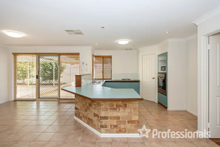 Fifth view of Homely house listing, 16 Ringrose Heights, Landsdale WA 6065