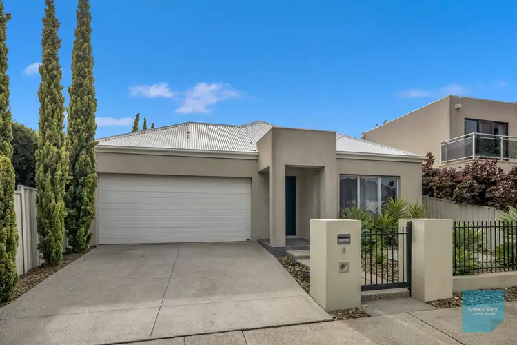 Fifth view of Homely house listing, 8 Linlithgow Parade, Caroline Springs VIC 3023