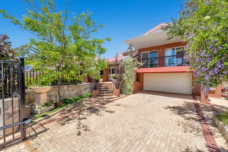 Sixth view of Homely house listing, 6 Carabeen Place, Halls Head WA 6210