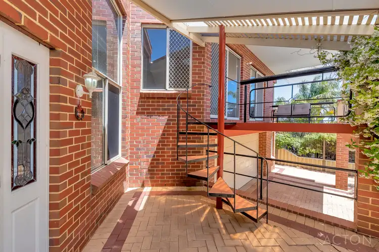 Seventh view of Homely house listing, 6 Carabeen Place, Halls Head WA 6210