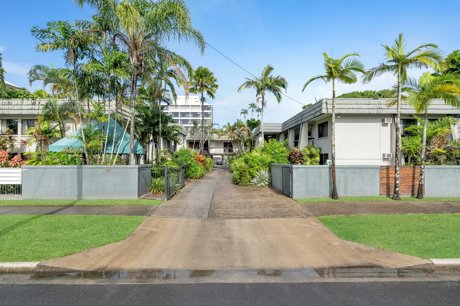 Main view of Homely unit listing, 4/161-163 Grafton Street, Cairns City QLD 4870