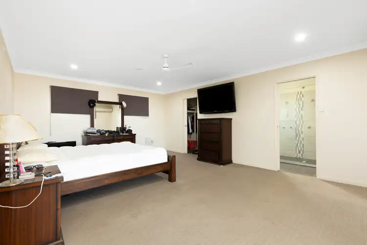 Sixth view of Homely house listing, 2 Woden Crescent, Ooralea QLD 4740