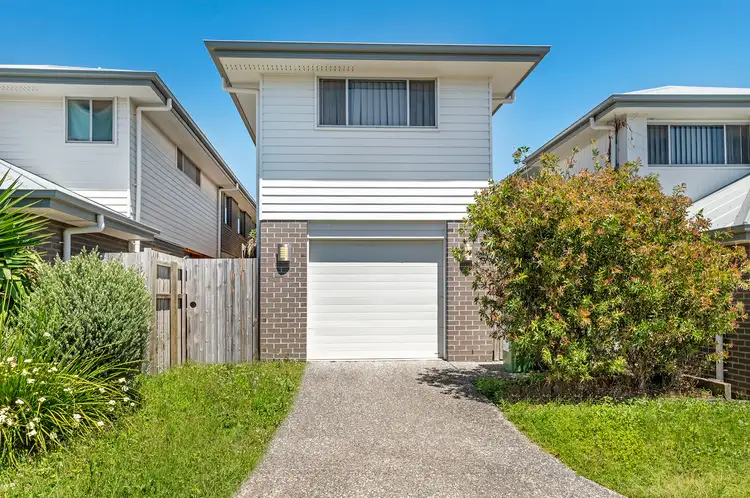 13 Hillsborough Place, Pimpama QLD 4209