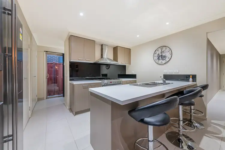 Fourth view of Homely house listing, 7 Avonbury Circuit, Cranbourne West VIC 3977