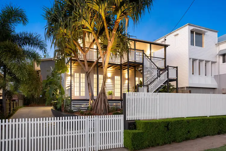 19 Blaxland Street, Milton QLD 4064